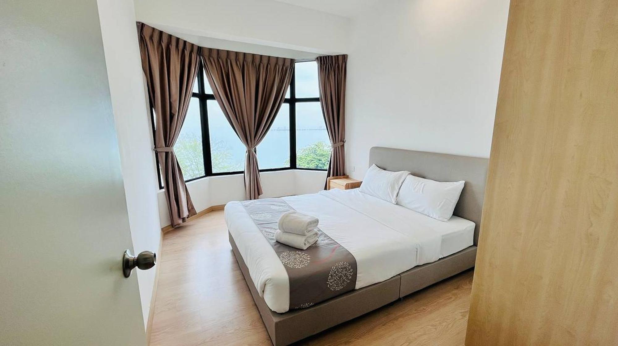 Mutiara Melaka Beach Resort By Glex Tangga Batu Luaran gambar